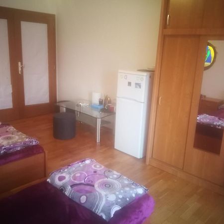 Vila Barrandovska Patro 2 Прага Экстерьер фото